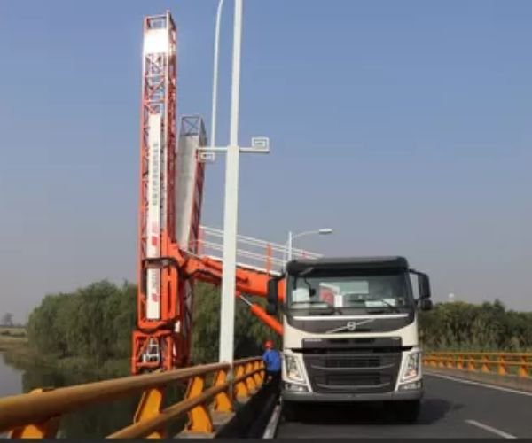 جهاز فحص الشاحنات باللغة العربية