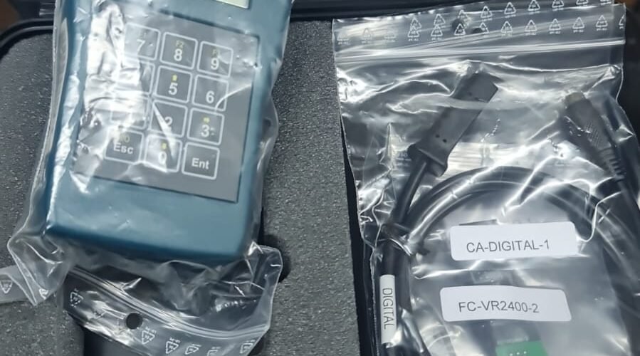 جهاز فحص للشاحنات