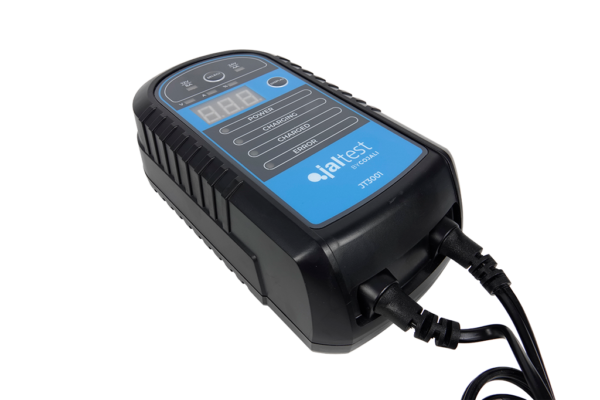 12/24V BATTERY CHARGER JT3001