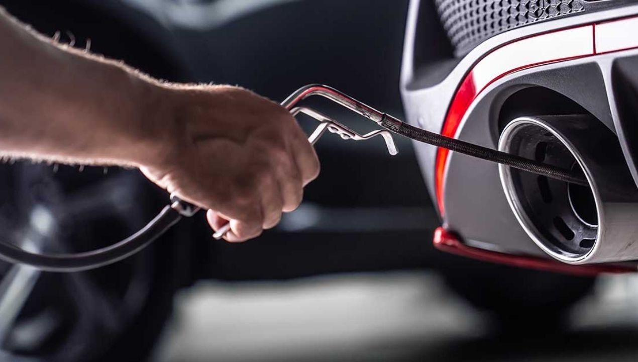 نظام مكافحة التلوث في السيارات