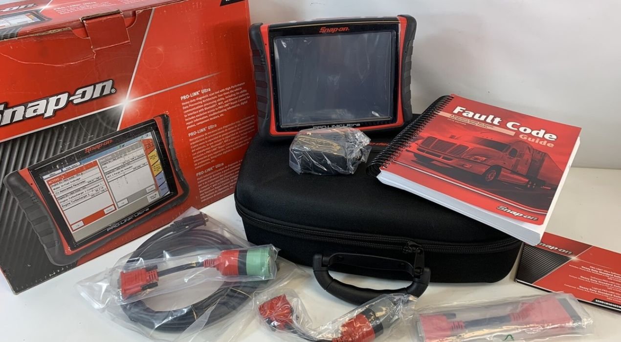 أجهزة فحص أعطال الشاحنات الثقيلة