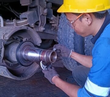 قطع غيار معدات ثقيلة وصيانتها