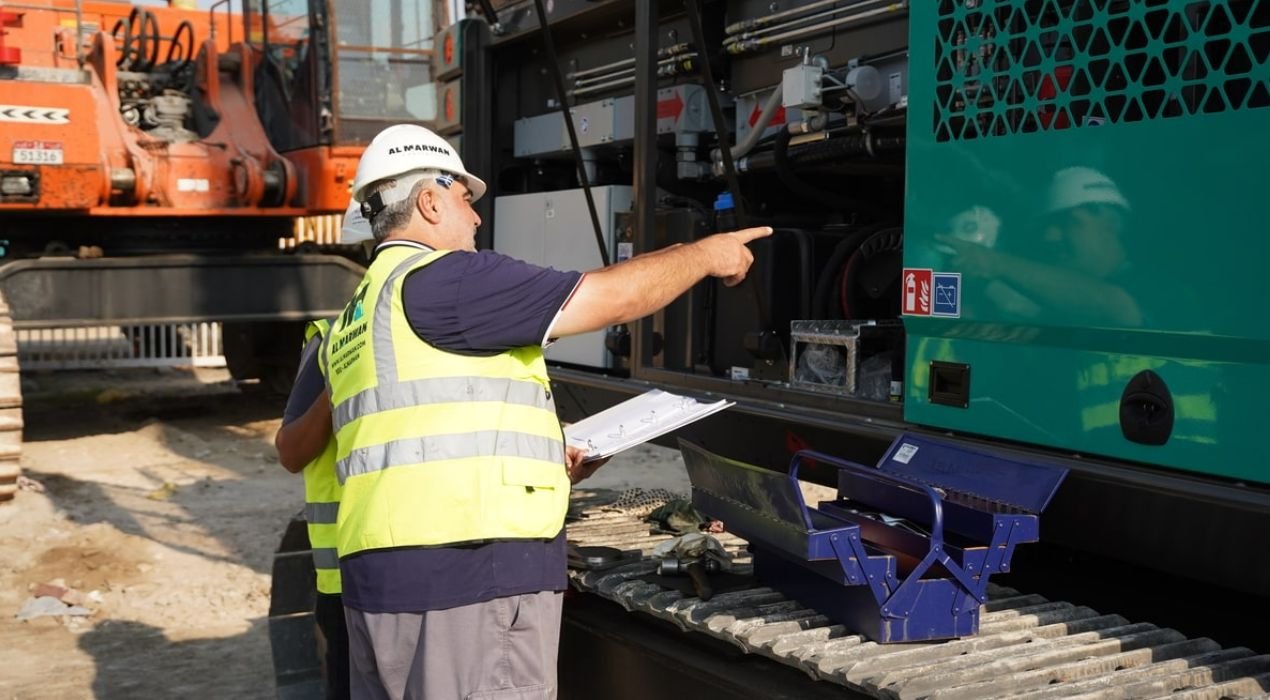 الفحص الدوري للشاحنات والمعدات الثقيلة