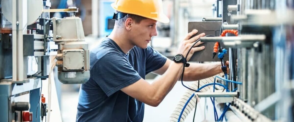صيانة المعدات الصناعية